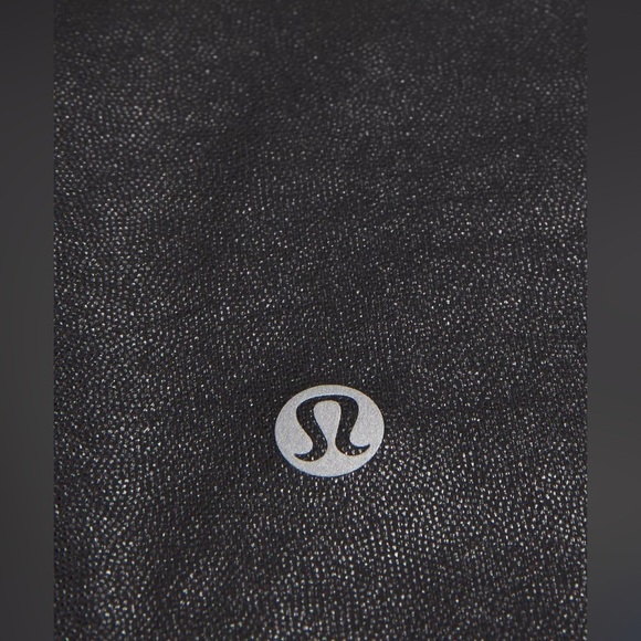 Lululemon wunder train specail edition FOIL 28” nwt - Picture 4 of 12